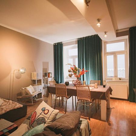 Charming Apartment: Only 10 Minutes To The Center 维也纳 外观 照片
